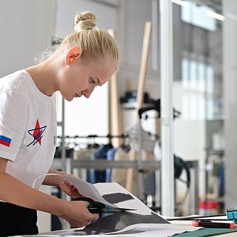 Together with international experts and organizations, WorldSkills Russia conducts studies targeted at the present and future state of professions and skills. 